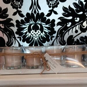 Vanilla Wood Votive Candle Set